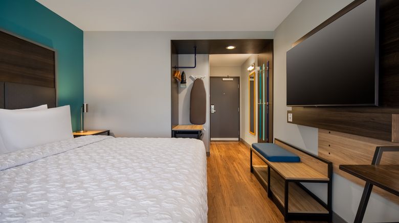<b>Tru by Hilton Merrillville Room</b>. Images powered by <a href="https://www.leonardoworldwide.com/" title="Leonardo Worldwide" target="_blank">Leonardo</a>.