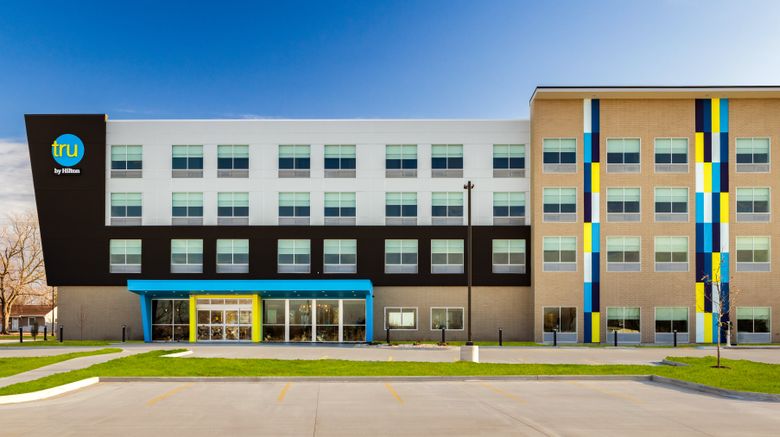 <b>Tru by Hilton Oshkosh Exterior</b>. Images powered by <a href="https://www.leonardoworldwide.com/" title="Leonardo Worldwide" target="_blank">Leonardo</a>.