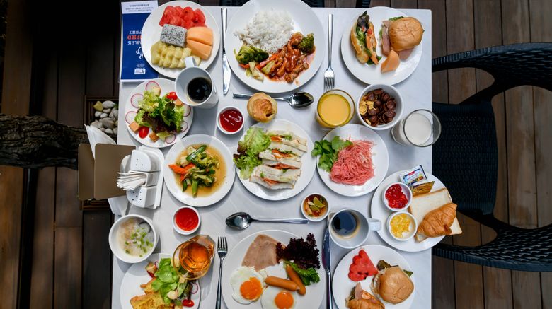 <b>Holiday Inn Exp Suites Central Pier Restaurant</b>. Images powered by <a href="https://www.leonardoworldwide.com/" title="Leonardo Worldwide" target="_blank">Leonardo</a>.