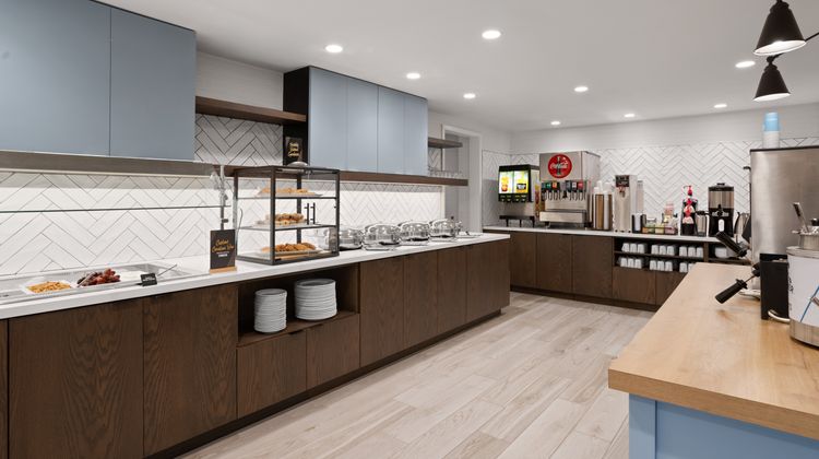 Staybridge Suites Rehoboth Beach Restaurant