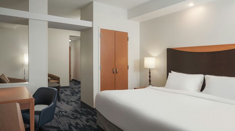 <b>Fairfield Inn & Suites Louisville East Suite</b>. Images powered by <a href="https://www.leonardoworldwide.com/" title="Leonardo Worldwide" target="_blank">Leonardo</a>.