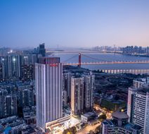 Hampton Inn Wuhan Yellow Crane Tower Exterior