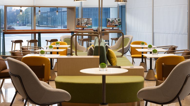 <b>Home2 Suites Jingjiang Binjiang New Town Lobby</b>. Images powered by <a href="https://www.leonardoworldwide.com/" title="Leonardo Worldwide" target="_blank">Leonardo</a>.