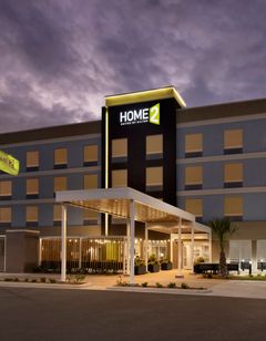 Home2 Suites Hilton San Juan