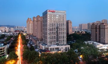 Hampton Qingdao Shibei Xinduxin