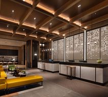 Hampton Inn Urumqi Railway Station Lobby