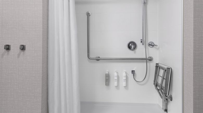 <b>Hampton Inn & Suites Orangeville Room</b>. Images powered by <a href="https://www.leonardoworldwide.com/" title="Leonardo Worldwide" target="_blank">Leonardo</a>.