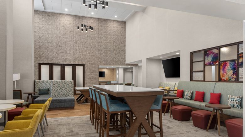 <b>Hampton Inn & Suites Orangeville Lobby</b>. Images powered by <a href="https://www.leonardoworldwide.com/" title="Leonardo Worldwide" target="_blank">Leonardo</a>.