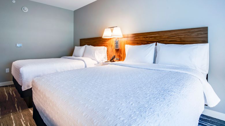 <b>Hampton Hilton East Oxmoor Room</b>. Images powered by <a href="https://www.leonardoworldwide.com/" title="Leonardo Worldwide" target="_blank">Leonardo</a>.