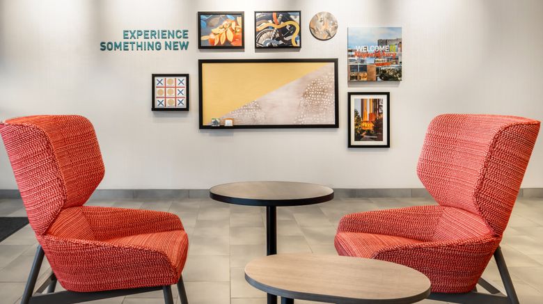 <b>Home2 Suites Reynoldsburg Columbus East Lobby</b>. Images powered by <a href="https://www.leonardoworldwide.com/" title="Leonardo Worldwide" target="_blank">Leonardo</a>.