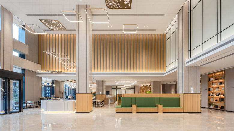 <b>Hilton Garden Inn CGO Huaiyang Lobby</b>. Images powered by <a href="https://www.leonardoworldwide.com/" title="Leonardo Worldwide" target="_blank">Leonardo</a>.