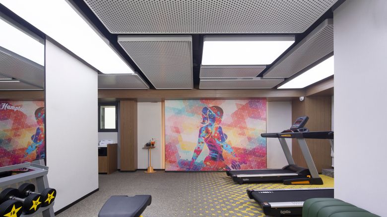 <b>Hampton Inn CKG Hongyadong River View Recreation</b>. Images powered by <a href="https://www.leonardoworldwide.com/" title="Leonardo Worldwide" target="_blank">Leonardo</a>.