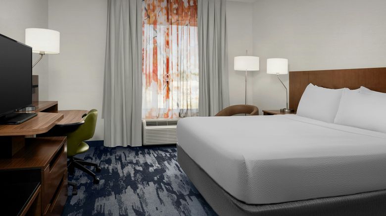 <b>Fairfield Inn/Suites Atlanta Stockbridge Room</b>. Images powered by <a href="https://www.leonardoworldwide.com/" title="Leonardo Worldwide" target="_blank">Leonardo</a>.