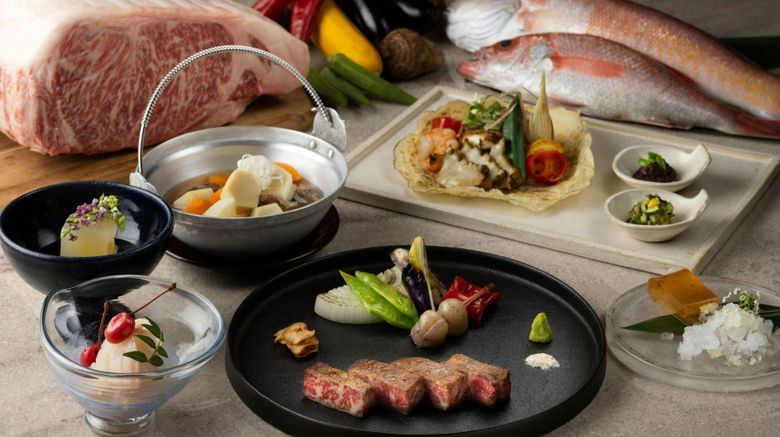 <b>Courtyard by Marriott Shin-Osaka Station Restaurant</b>. Images powered by <a href="https://www.leonardoworldwide.com/" title="Leonardo Worldwide" target="_blank">Leonardo</a>.