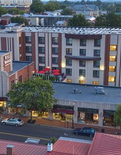 Hotel Warner