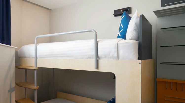 Four Points Flex by Sheraton Cardiff Room