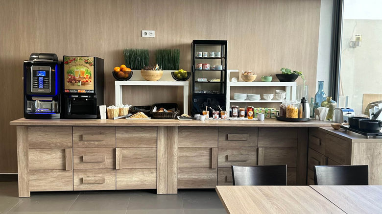 <b>Ibis Styles Juan-Les-Pins Restaurant</b>. Images powered by <a href="https://www.leonardoworldwide.com/" title="Leonardo Worldwide" target="_blank">Leonardo</a>.