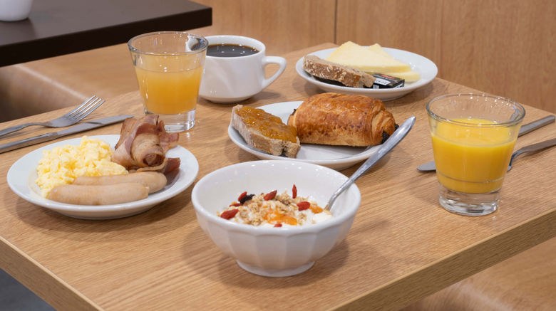 <b>Ibis Maubeuge Restaurant</b>. Images powered by <a href="https://www.leonardoworldwide.com/" title="Leonardo Worldwide" target="_blank">Leonardo</a>.