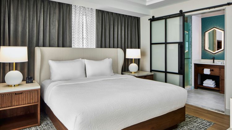 Residence Inn by Marriott Downtown Room