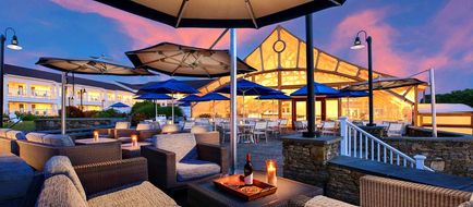 Hyannis Harbor Hotel Exterior