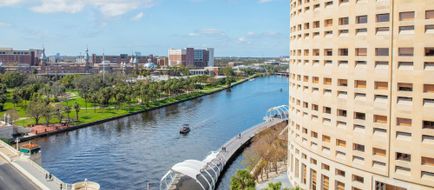 aloft Tampa Downtown Exterior