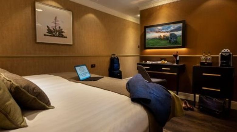 <b>Cassidy's Hotel Room</b>. Images powered by <a href="https://www.leonardoworldwide.com/" title="Leonardo Worldwide" target="_blank">Leonardo</a>.