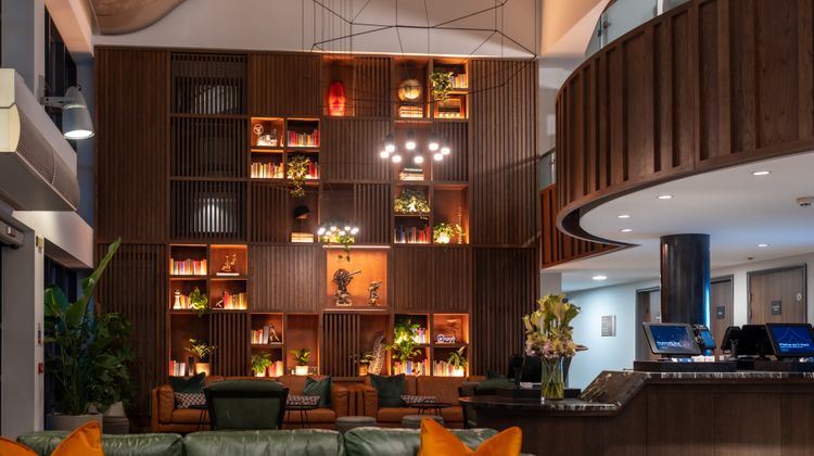 Burleigh Court Hotel Lobby