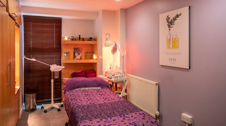 Burleigh Court Hotel Spa
