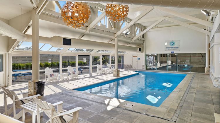 Copthorne Solway Park Pool