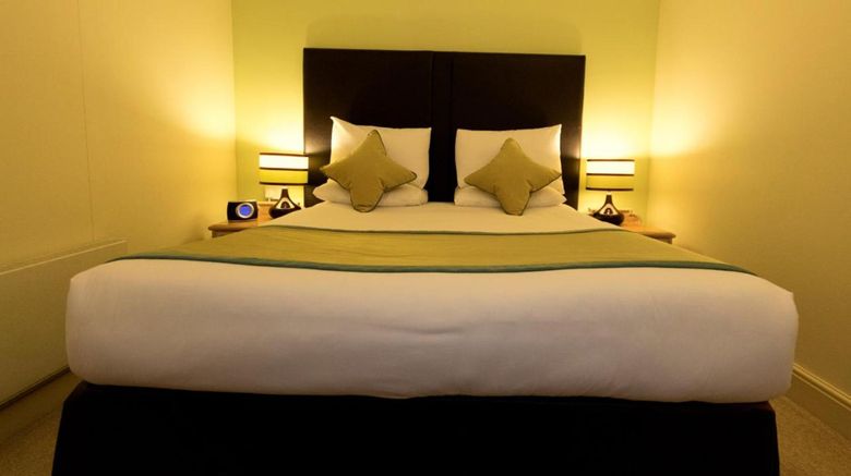 <b>Stratford Limes Hotel Room</b>. Images powered by <a href="https://www.leonardoworldwide.com/" title="Leonardo Worldwide" target="_blank">Leonardo</a>.