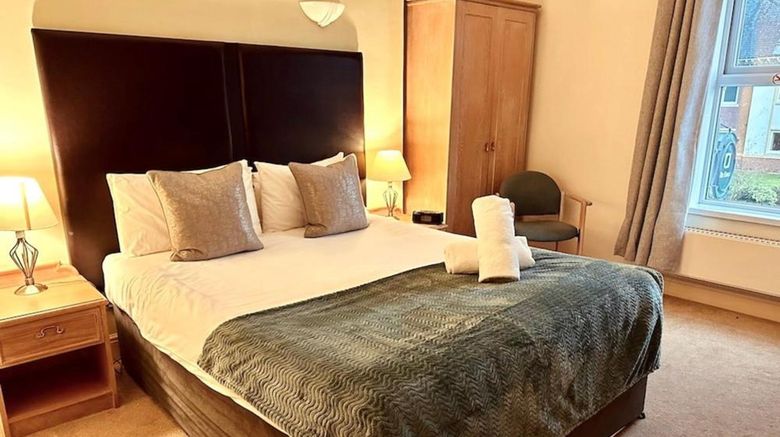<b>Stratford Limes Hotel Room</b>. Images powered by <a href="https://www.leonardoworldwide.com/" title="Leonardo Worldwide" target="_blank">Leonardo</a>.