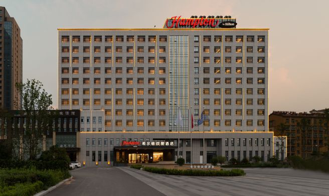 Hampton Inn Jiaodong Airpt South Exterior