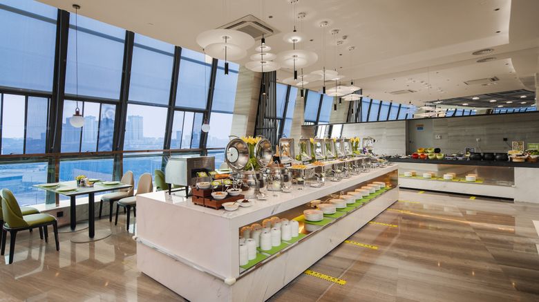 <b>Hampton Guiyang Guanshan Lake Restaurant</b>. Images powered by <a href="https://www.leonardoworldwide.com/" title="Leonardo Worldwide" target="_blank">Leonardo</a>.