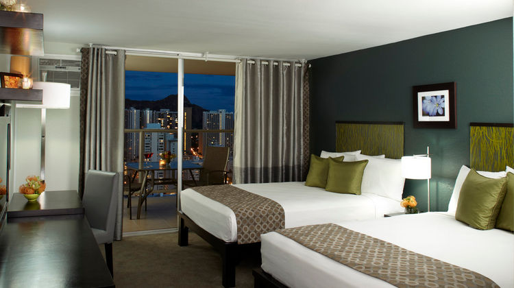 Skyline at Island Colony Room