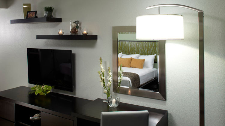 Skyline at Island Colony Room