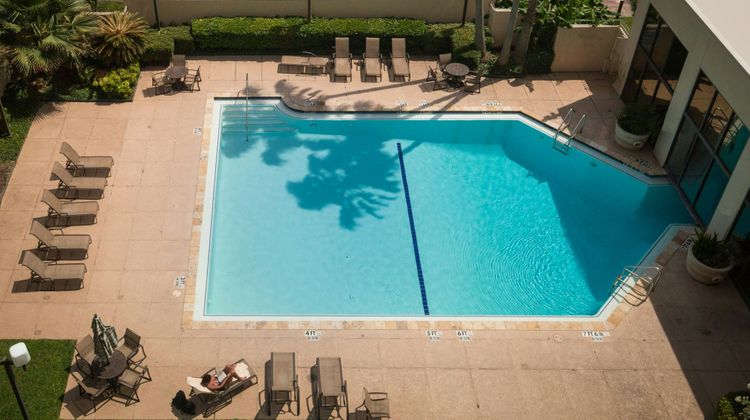 Houston Marriott Westchase Pool