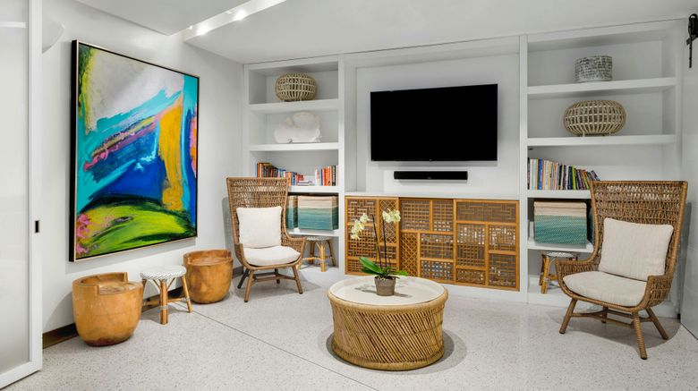 <b>Marriott Vacation Club, South Beach Lobby</b>. Images powered by <a href="https://www.leonardoworldwide.com/" title="Leonardo Worldwide" target="_blank">Leonardo</a>.