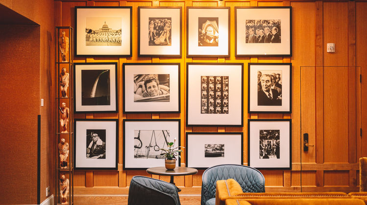 Hotel Lucia Lobby