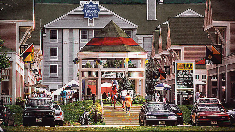 <b>North Conway Grand Hotel Exterior</b>. Images powered by <a href="https://www.leonardoworldwide.com/" title="Leonardo Worldwide" target="_blank">Leonardo</a>.