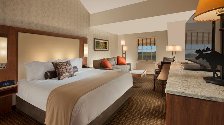 North Conway Grand Hotel Room