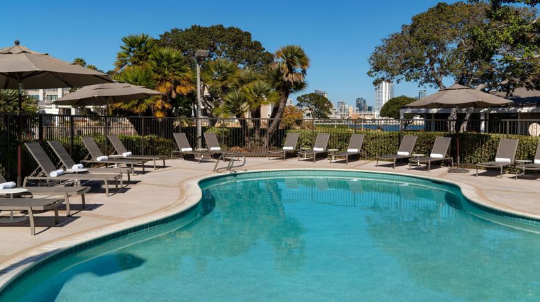 <b>Coronado Island Marriott Resort & Spa Pool</b>. Images powered by <a href="https://www.leonardoworldwide.com/" title="Leonardo Worldwide" target="_blank">Leonardo</a>.