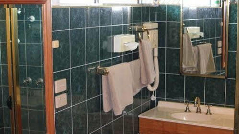 <b>Nandewar Motor Inn Room</b>. Images powered by <a href="https://www.leonardoworldwide.com/" title="Leonardo Worldwide" target="_blank">Leonardo</a>.