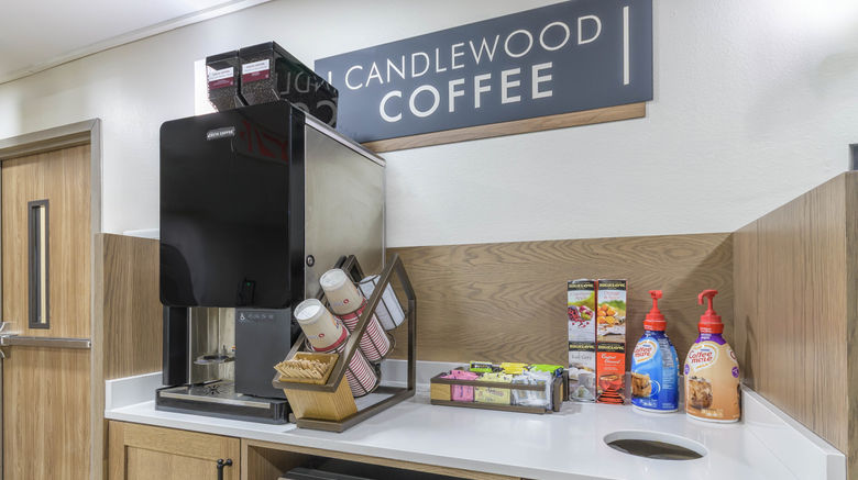 <b>Candlewood Suites Southfield-Detroit Lobby</b>. Images powered by <a href="https://www.leonardoworldwide.com/" title="Leonardo Worldwide" target="_blank">Leonardo</a>.