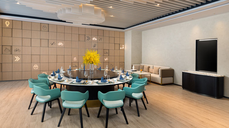 <b>Holiday Inn Shanghai Pudong Airport Meeting</b>. Images powered by <a href="https://www.leonardoworldwide.com/" title="Leonardo Worldwide" target="_blank">Leonardo</a>.