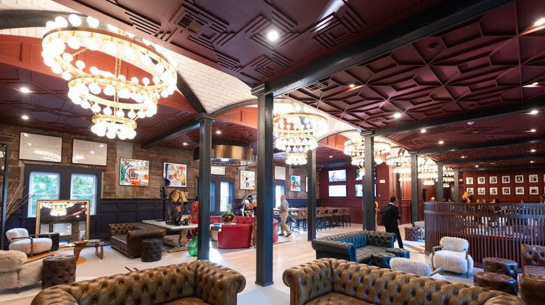 <b>The Albion Summit Hotel Lobby</b>. Images powered by <a href="https://www.leonardoworldwide.com/" title="Leonardo Worldwide" target="_blank">Leonardo</a>.