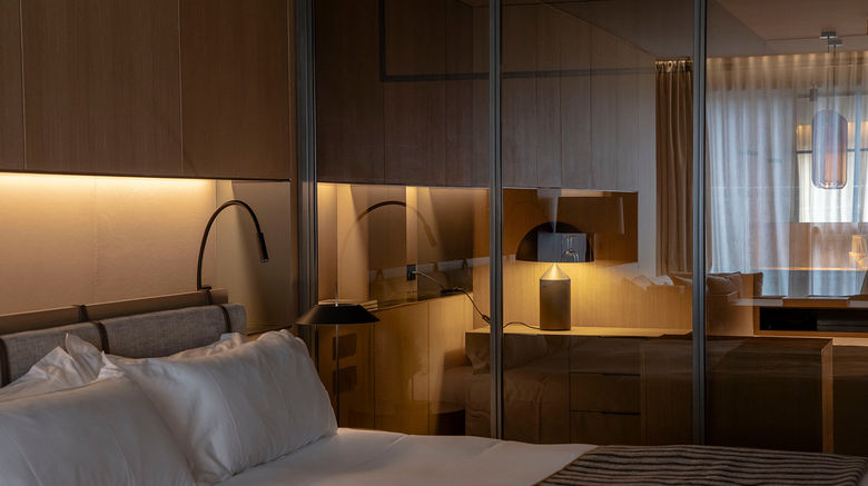 <b>The Blackpine Suite</b>. Images powered by <a href="https://www.leonardoworldwide.com/" title="Leonardo Worldwide" target="_blank">Leonardo</a>.
