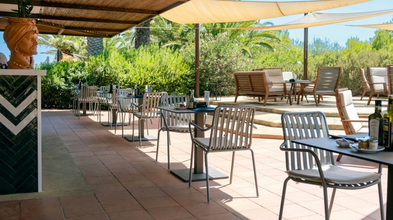 <b>Mangia's Brucoli Resort Pool</b>. Images powered by <a href="https://www.leonardoworldwide.com/" title="Leonardo Worldwide" target="_blank">Leonardo</a>.