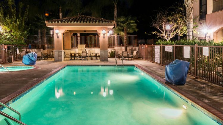 Courtyard Thousand Oaks Ventura County Pool