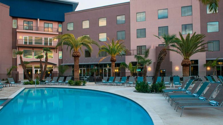 <b>Sheraton Mesa Hotel at Wrigleyville West Pool</b>. Images powered by <a href="https://www.leonardoworldwide.com/" title="Leonardo Worldwide" target="_blank">Leonardo</a>.