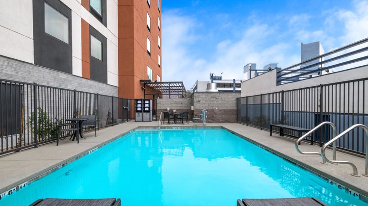 Atwell Suites Henderson the Pass Pool